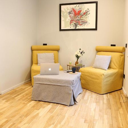 Meyland Suites Centro Милано Екстериор снимка