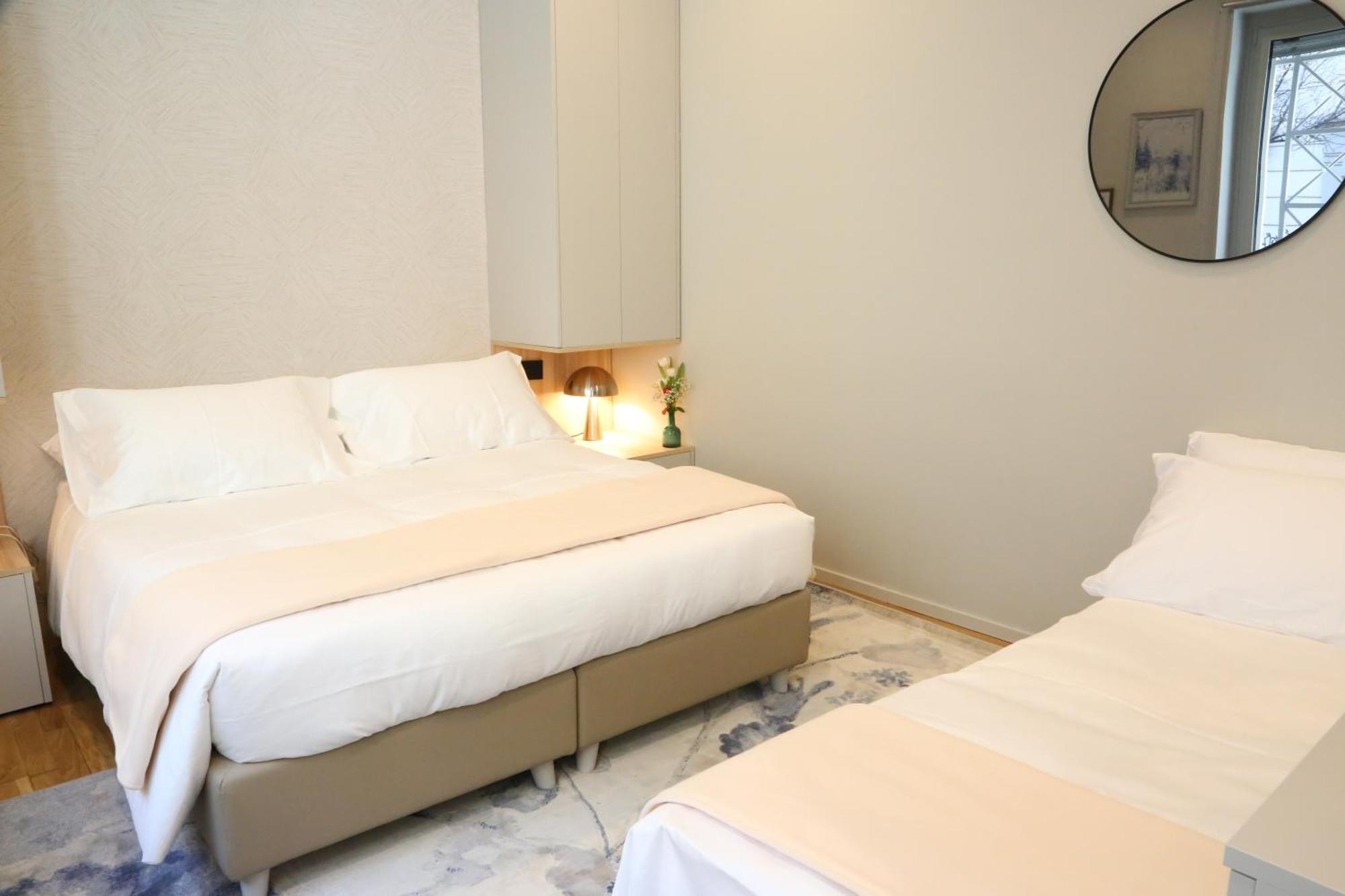 Meyland Suites Centro Милано Екстериор снимка
