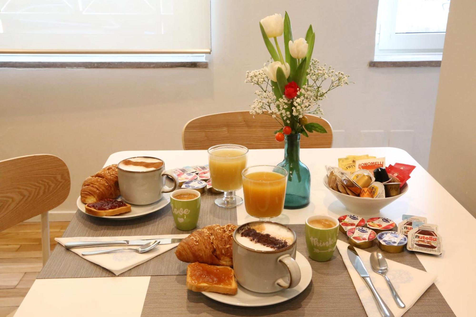 Meyland Suites Centro Милано Екстериор снимка