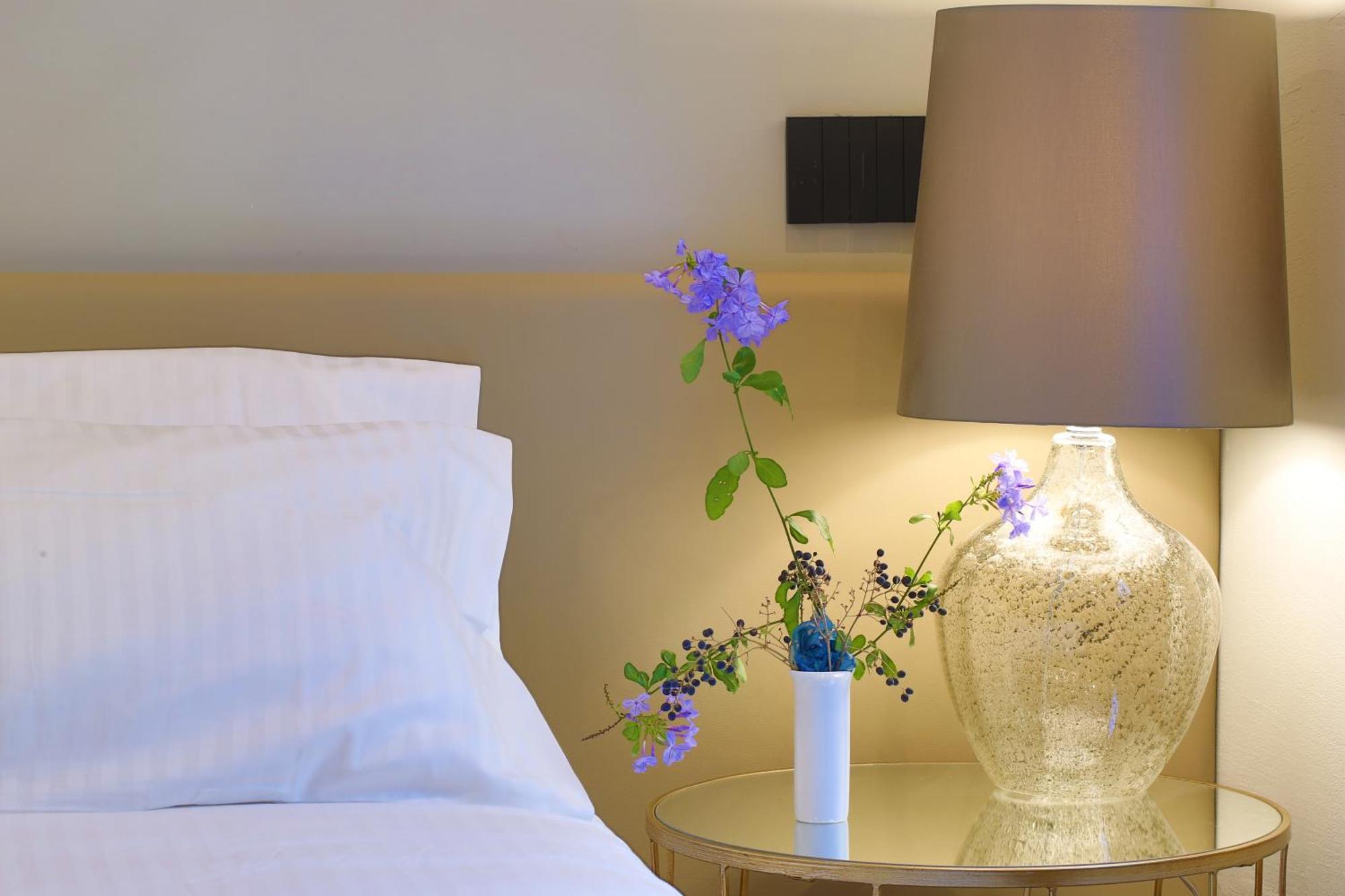 Meyland Suites Centro Милано Екстериор снимка