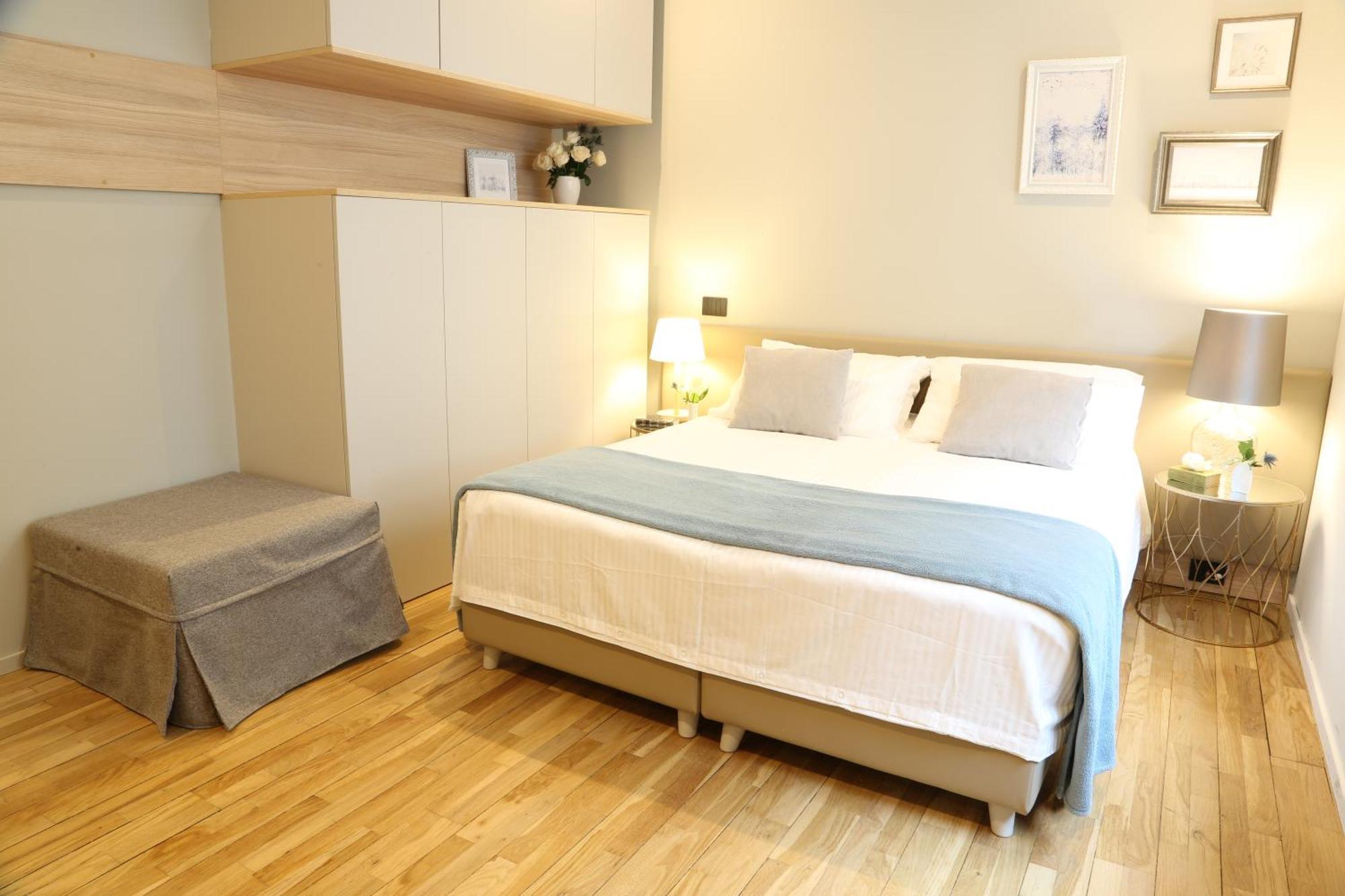 Meyland Suites Centro Милано Екстериор снимка